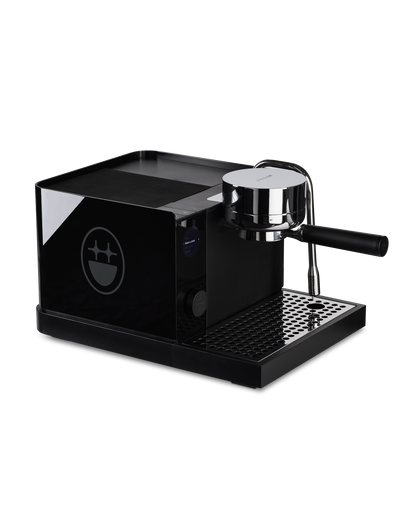 Fellow BIGFACE x Fellow Espresso Series 1 in black with portafilter and drip tray.